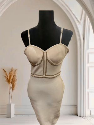 Bodycon sleeveless cream dress with silver stones